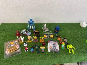 lot 128 image: Toys, Trivial Pursuit Electronic Game