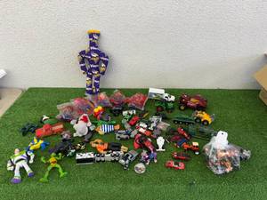 lot 131 image: Toys