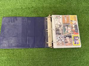 lot 172 image: Baseball Card Binder
