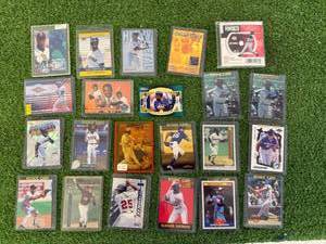 lot 175 image: Baseball Cards - Griffey Jr, Cal Ripken Jr, Jeter, Bonds & More