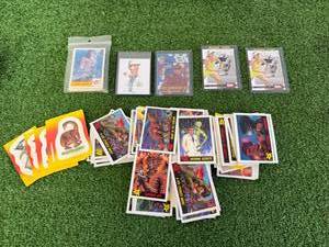 lot 187 image: Mixed Lot Trading Cards