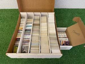 lot 190 image: Box of Trading Cards - Football, Basketball, Baseball & Hockey