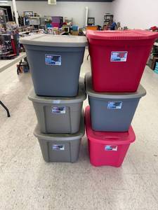 lot 120 image: 6 Totes with Lids
