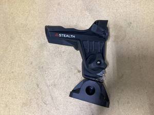 lot 446 image: Stealth QR-2 Large Rod Holder with Multi Mount Base