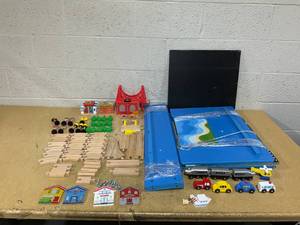 lot 299 image: INFANS Train Table, 80 Pieces Wooden Kids Activity Toy Table Playset with Reversible Detachable Tabletop, Tracks, Train, Railway, City, Gift for Toddler Boys Girls Ages 3