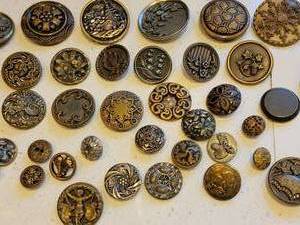 lot 70 image: Ornate Antique Metal Button Collection