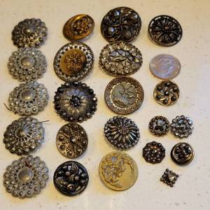 lot 65 image: Spectacular Antique Steel Cut and Pierced Metal Button Collection