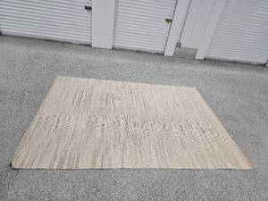 lot 50 image: Threshold Jute Rug Yellow and Grey Tones