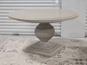 lot 6 image: Hooker Furniture Co. Contemporary Pedestal Dining Table