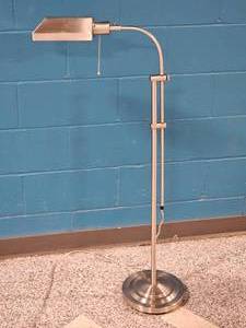 lot 32 image: Brushed Steel Finish Adjustable Reading Lamp