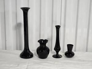 lot 121 image: Mid-Century Modern Jet Black Studio Art Glass Vase Collection - (4)