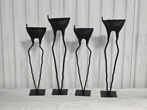 lot 44 image: Amazing Post-Modern Fine Art Metal Sculpture