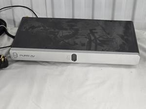 lot 47 image: Belkin Pure AV Power Console - AP20800-10