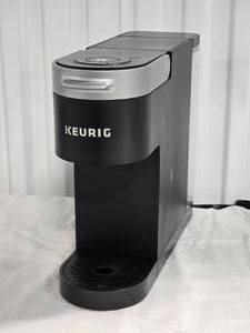 lot 92 image: Keurig K9000 Single Cup Coffee Brewer