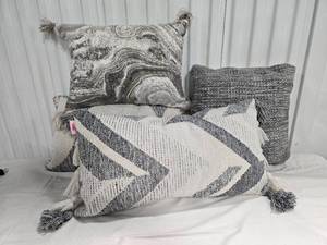 lot 82 image: Modern Greyscale Accent Throw Pillow Collection - (4)