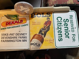 lot 115 image: Collection of Vintage and Novelty Metal Signs with Texas Thermometer