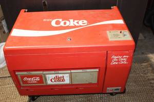 lot A-174 image: Vintage Coca-Cola Rolling Soda Cooler Dispenser