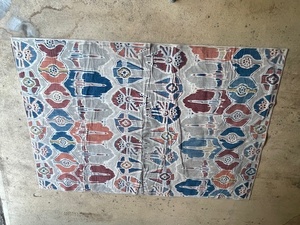lot 58 image: Ruggable 2-Piece Washable Area Rug with Multicolor Abstract Pattern