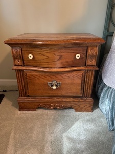 lot 109 image: Solid Wood Nightstand with 2 Drawers and Ornate Detailing