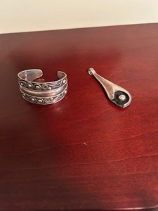 lot 124 image: Sterling Silver Cuff Bracelet and Modernist Pendant Set