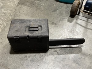 lot 17 image: Craftsman Chainsaw