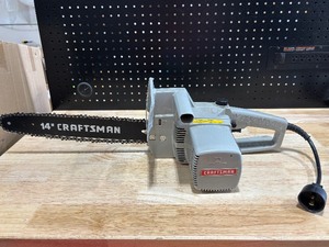 lot 25 image: Craftsman Electric Chainsaw