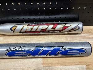 lot 45 image: Softball Bats
