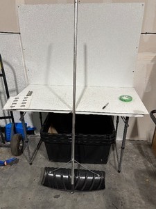 lot 72 image: Snow Shovel