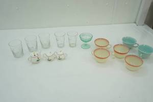 lot 135 image: Vintage Glassware. Fire King and More