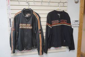 lot 138 image: (2ct) Harley Jackets Size Mens 3XL