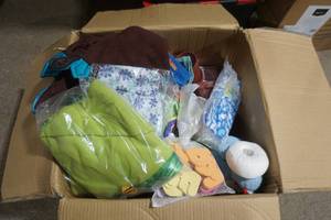 lot 147 image: Large Lot ALL NEW -Variety, kids stuff, bathroom stuff and more