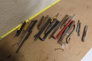 lot 55 image: Assorted Chisels and Punches Set