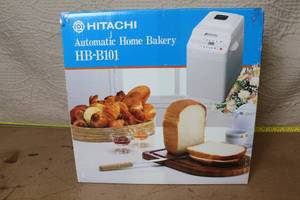 lot 64 image: Hitachi HB-B101 Automatic Home Bakery Bread Maker with Original Box
