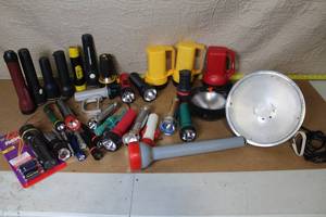 lot 73 image: Collection of Flashlights, Emergency Lights and Clamp Lamp