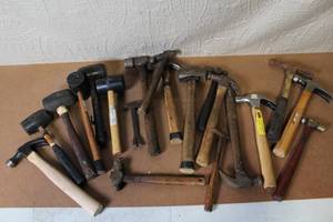 lot 77 image: Collection of 19 Assorted Hammers and Mallets