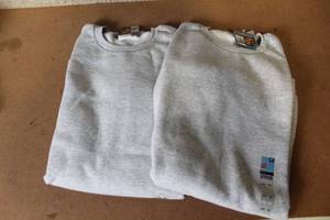 lot 100 image: Set of 2 Hanes Mens Premium Crewneck Sweatshirts XL Gray