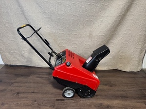 lot A-159 image: Murray 21-Inch Single Stage Gas Snow Blower 4HP Model 612150X4NB