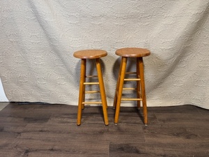 lot 168 image: Pair of Wooden Bar Stools with Natural Finish