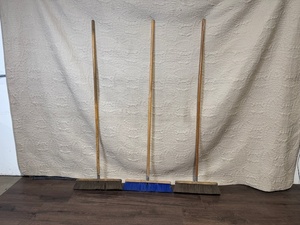 lot 175 image: Set of 3 Push Brooms with Wooden Handles