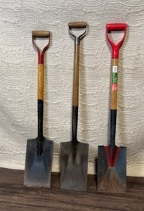 lot 177 image: Set of 3 Square Point Shovels and 3 Round Point Shovels with Wooden Handles