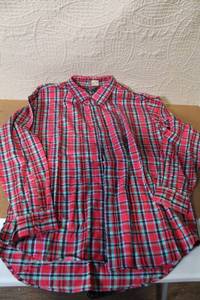 lot 207 image: Le Tigre Red Plaid Long Sleeve Shirt Size L Tall Man