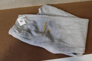 lot 309 image: Minnesota Vikings XL Sweatpants with NFL Tag
