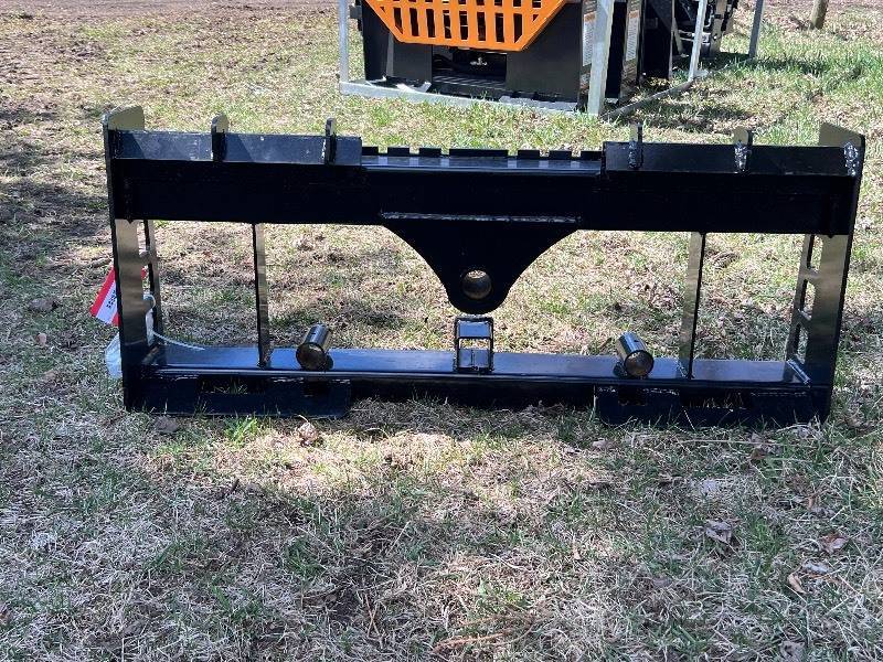 lot 4971 image: Wolverine Pallet Fork Frame (PFF1-13-45W) - fits bale spears and receiver hitch