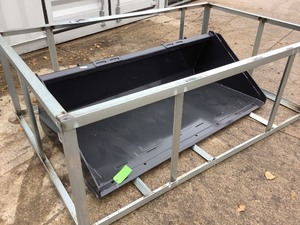 lot 4596 image: Wolverine Track Duty Bucket (LPB-11-72W)