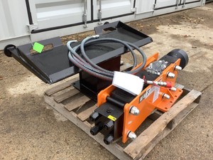 lot 4976 image: Wolverine Skid Steer Post Driver (PD-12-08D)