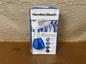 lot 20 image: Hamilton Beach Handheld Garment Steamer with 1000 Watts