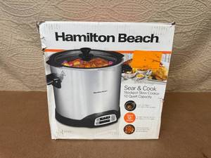 lot 37 image: Hamilton Beach Sear & Cook 10 Quart Slow Cooker in Original Box