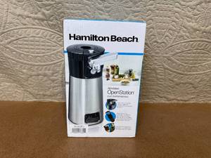 lot 65 image: Hamilton Beach OpenStation Can Opener in Box