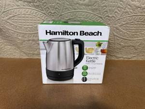 lot 68 image: Hamilton Beach Electric Kettle 1 Liter Stainless Steel