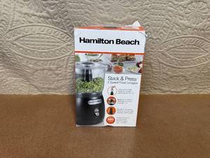 lot 70 image: Hamilton Beach Stack & Press 2 Speed Food Chopper in Box